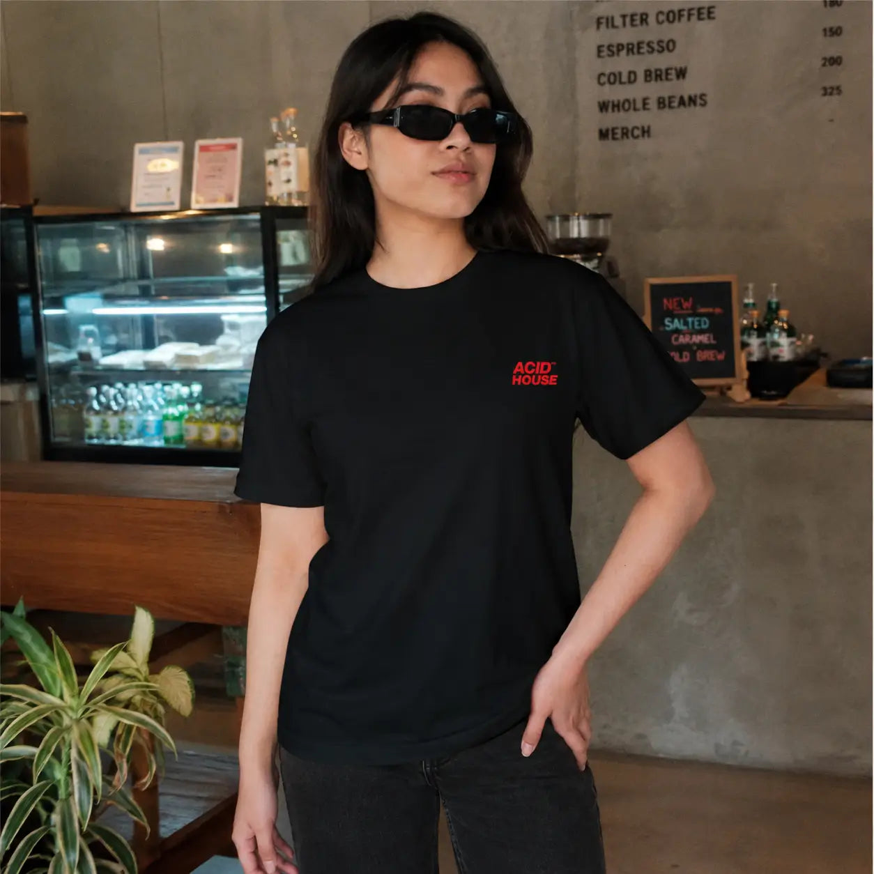 Just Kiss Me We Can Talk Later T-Shirt – Trendy Streetwear Tee