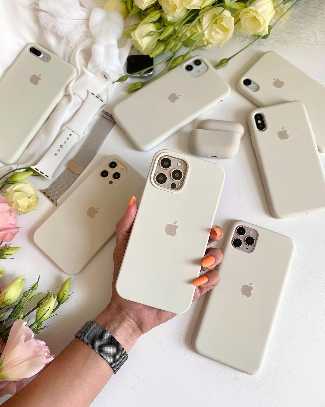 Antique White iPhone Silicone Case – Premium Soft Touch Cover | Zyra Drip™ - Acid House™ (formerly Zyra Drip)