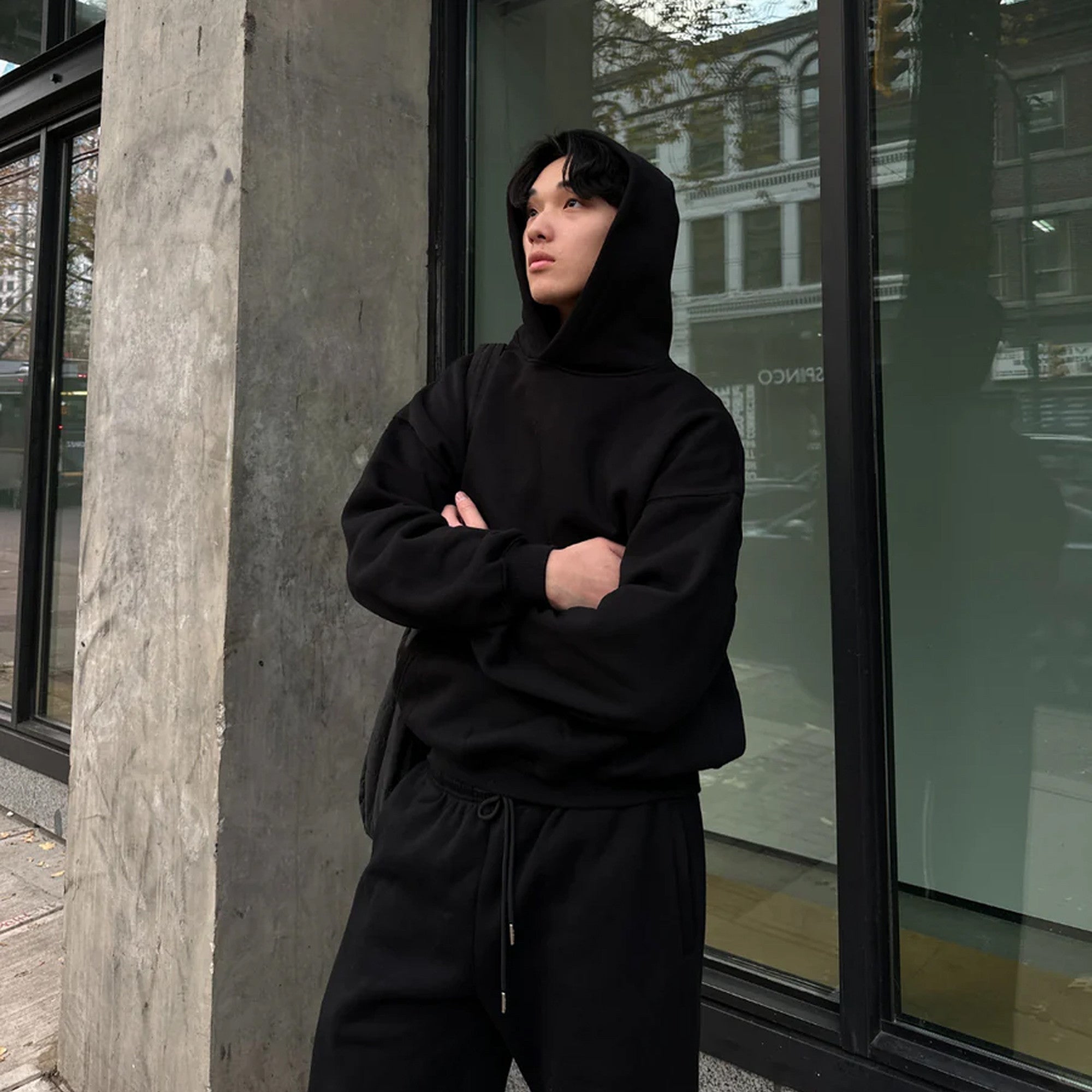 Black Oversized Hoodie for Men & Women | Drop Shoulder 400 GSM Cotton Streetwear Sweatshirt - Acid House™ (formerly Zyra Drip)