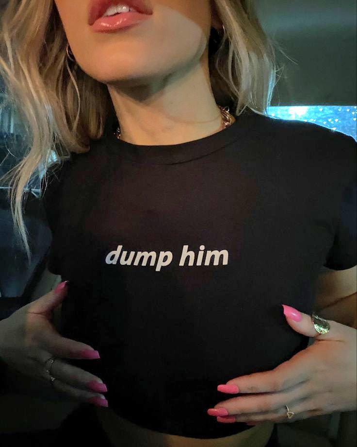 Dump Him Black Baby Tee for Women – Cropped Graphic T-Shirt - Acid House™ (formerly Zyra Drip)
