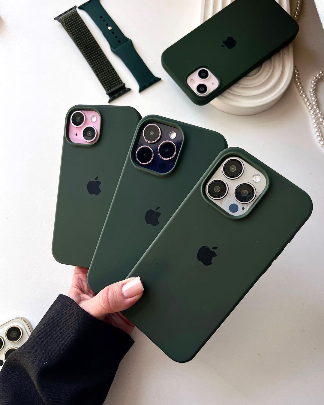 Green iPhone Silicone Cover – Soft Touch, Anti - Slip & Stylish Protection - Acid House™ (formerly Zyra Drip)