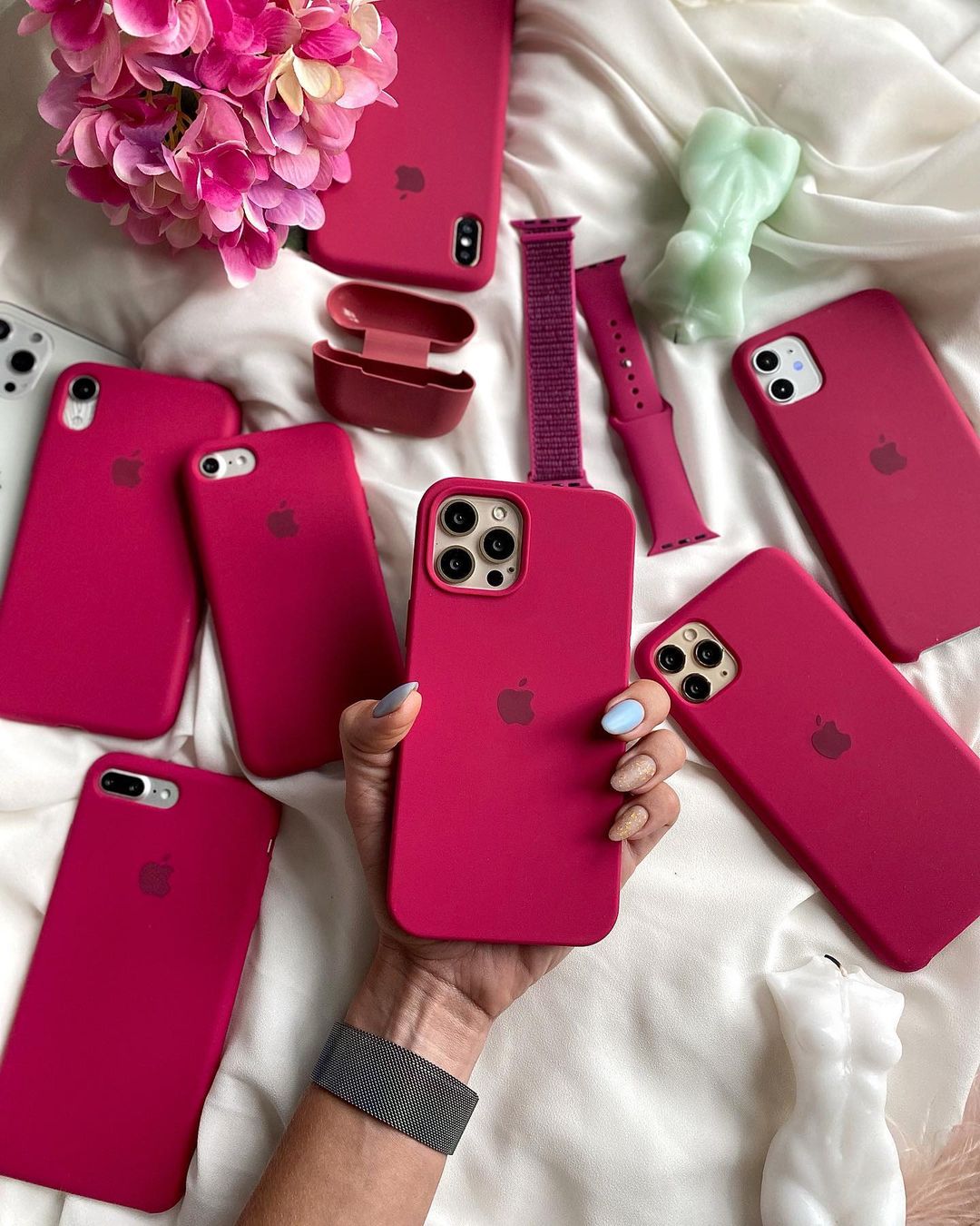 Rose Red iPhone Silicone Case with MagSafe Charger Support - Acid House™ (formerly Zyra Drip)