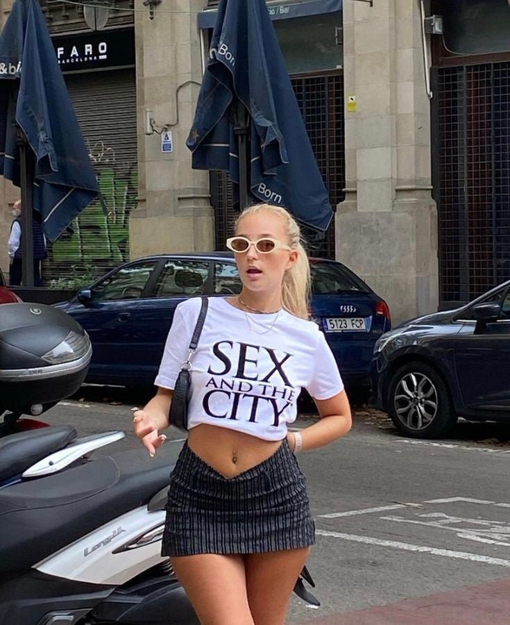 Trendy Sex and the City Crop Top White Graphic Baby Tee | Stylish Tee for Gen Z Fans - Acid House™ (formerly Zyra Drip)